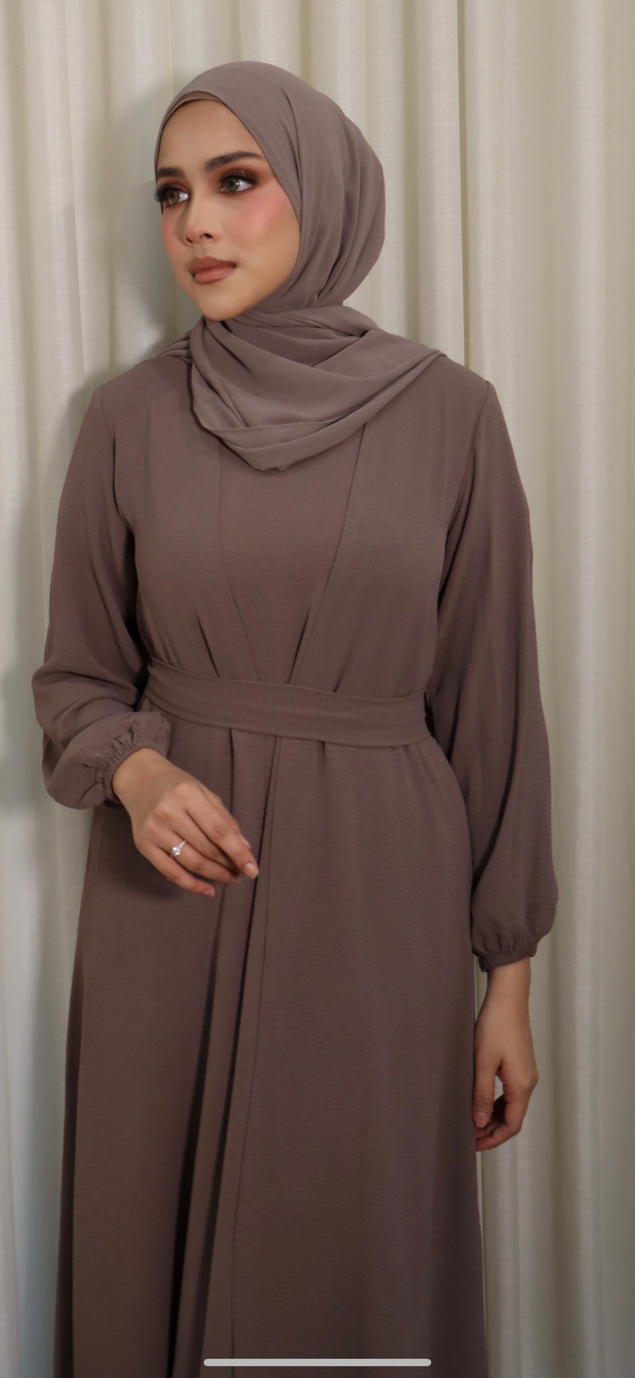 Alia Classic Modest Dress