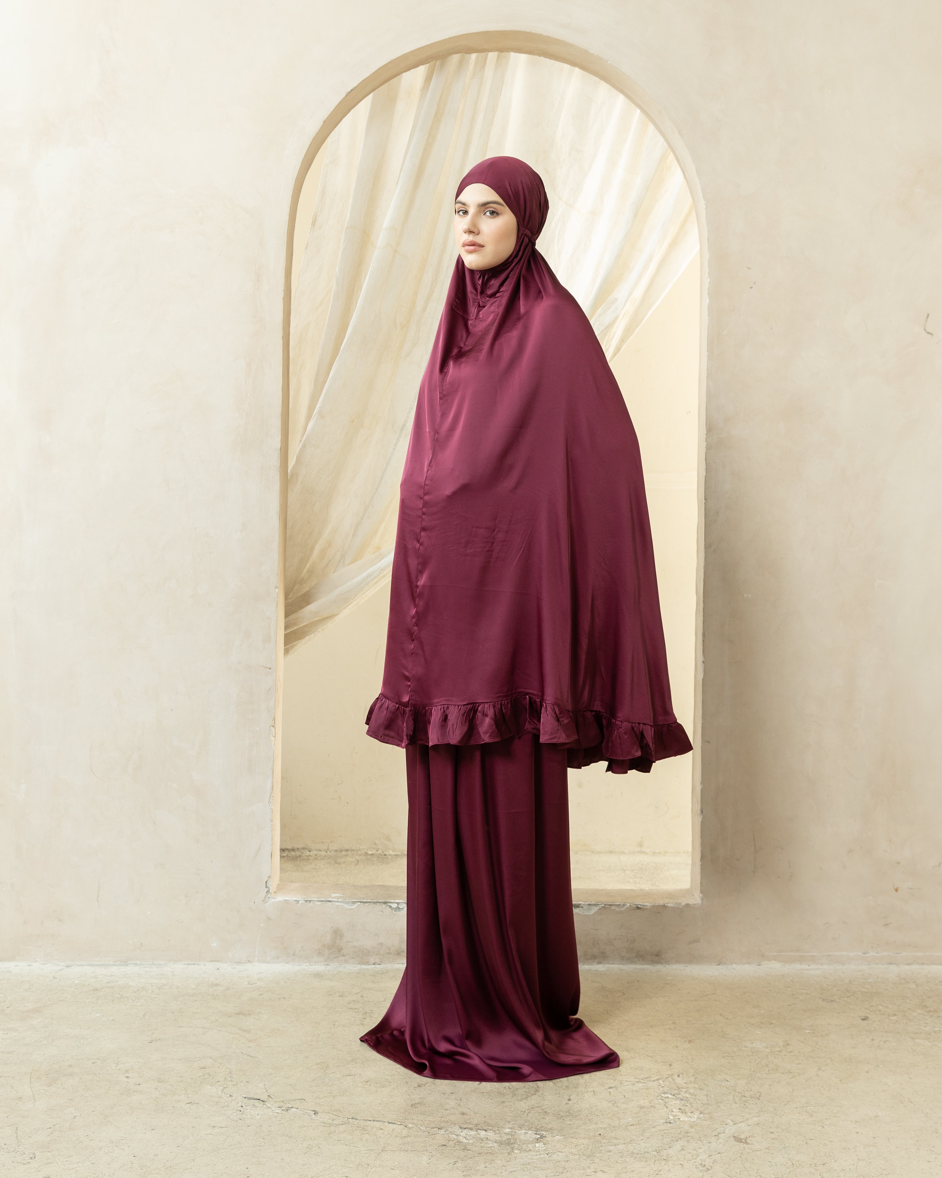 Luxury Silk Prayer Clothes Set in Maroon