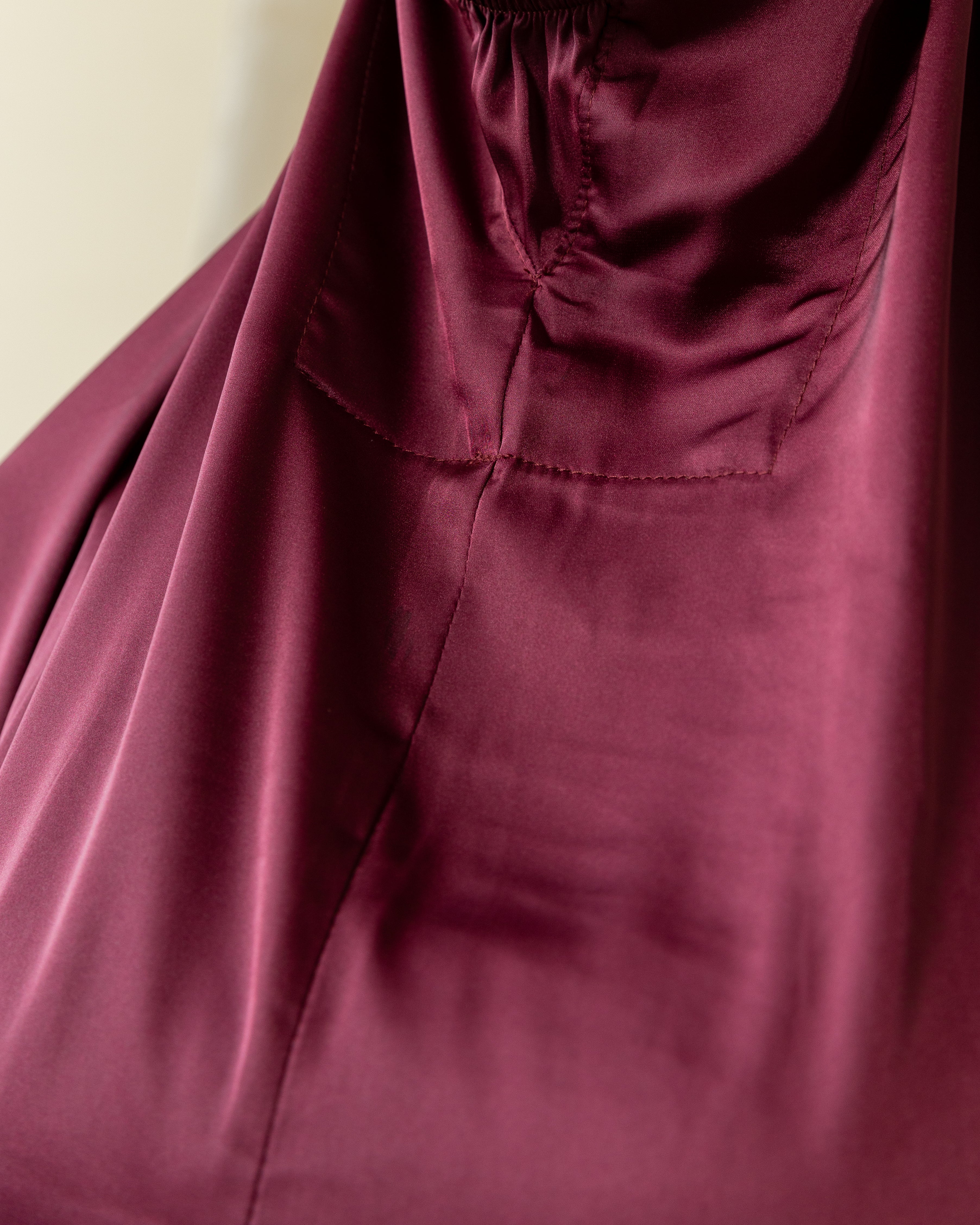 Luxury Silk Prayer Clothes Set in Maroon
