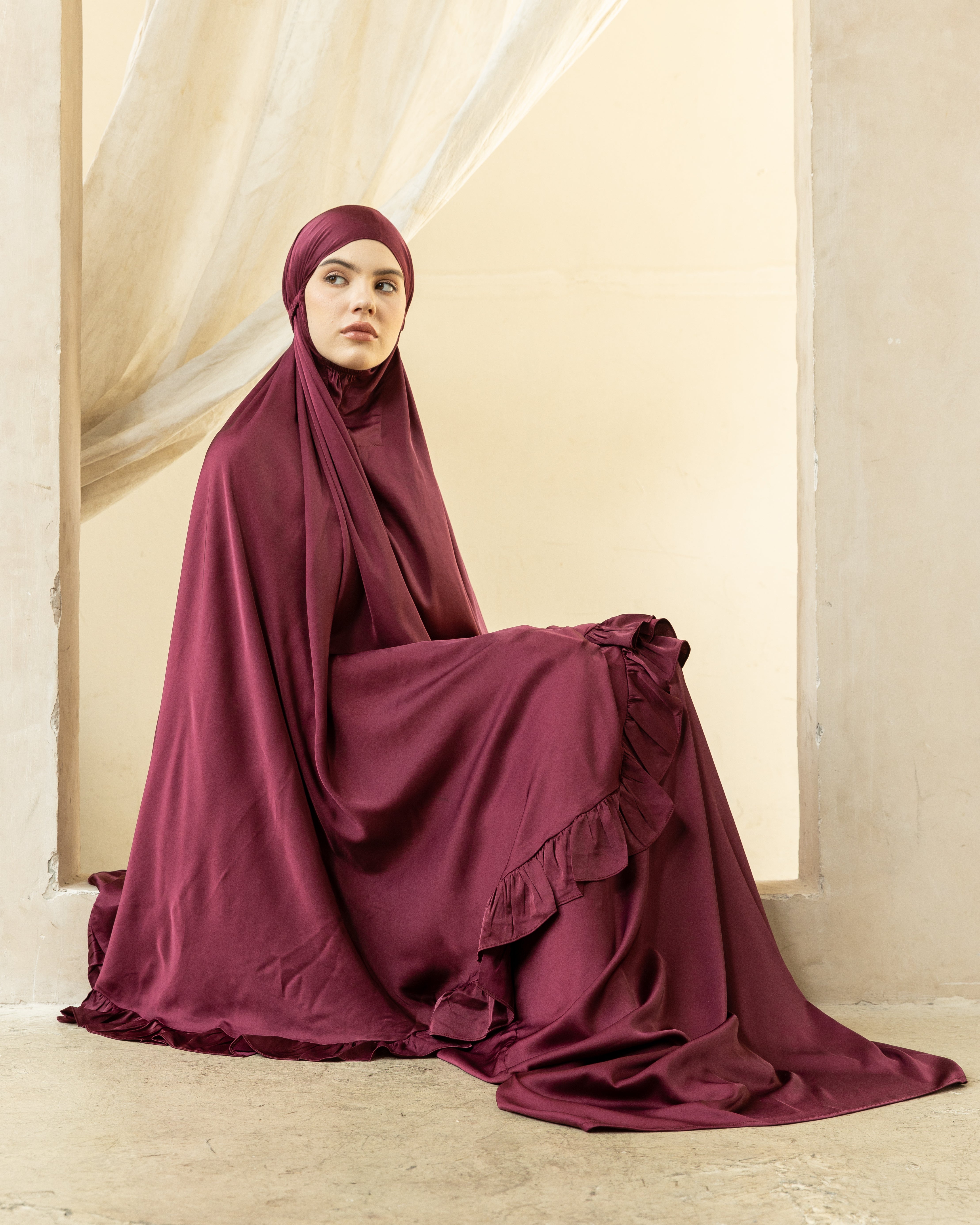 Luxury Silk Prayer Clothes Set in Maroon