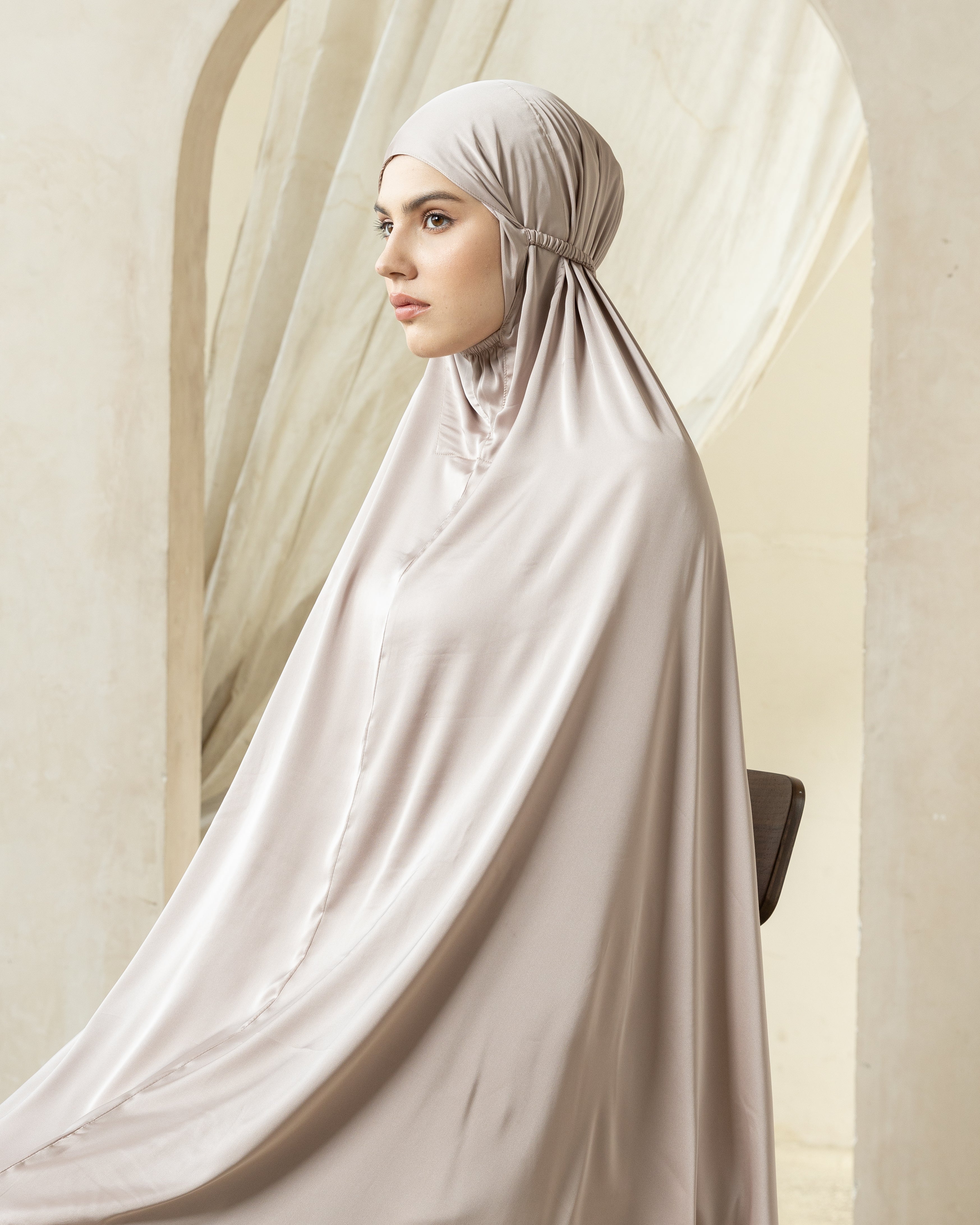 Luxury Silk Prayer Set Clothes in Beige