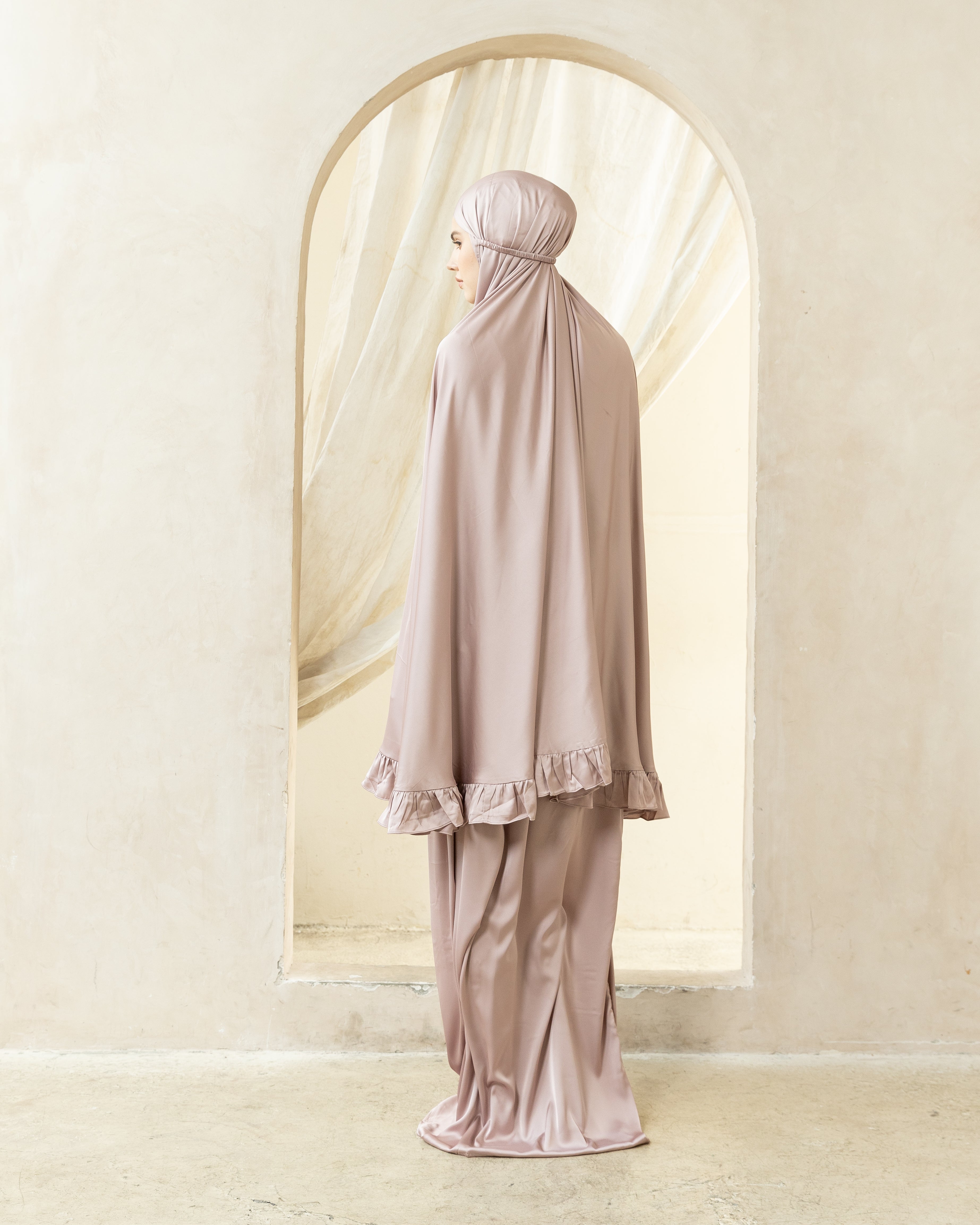 Luxury Silk Prayer Set Clothes in Dusty Pink