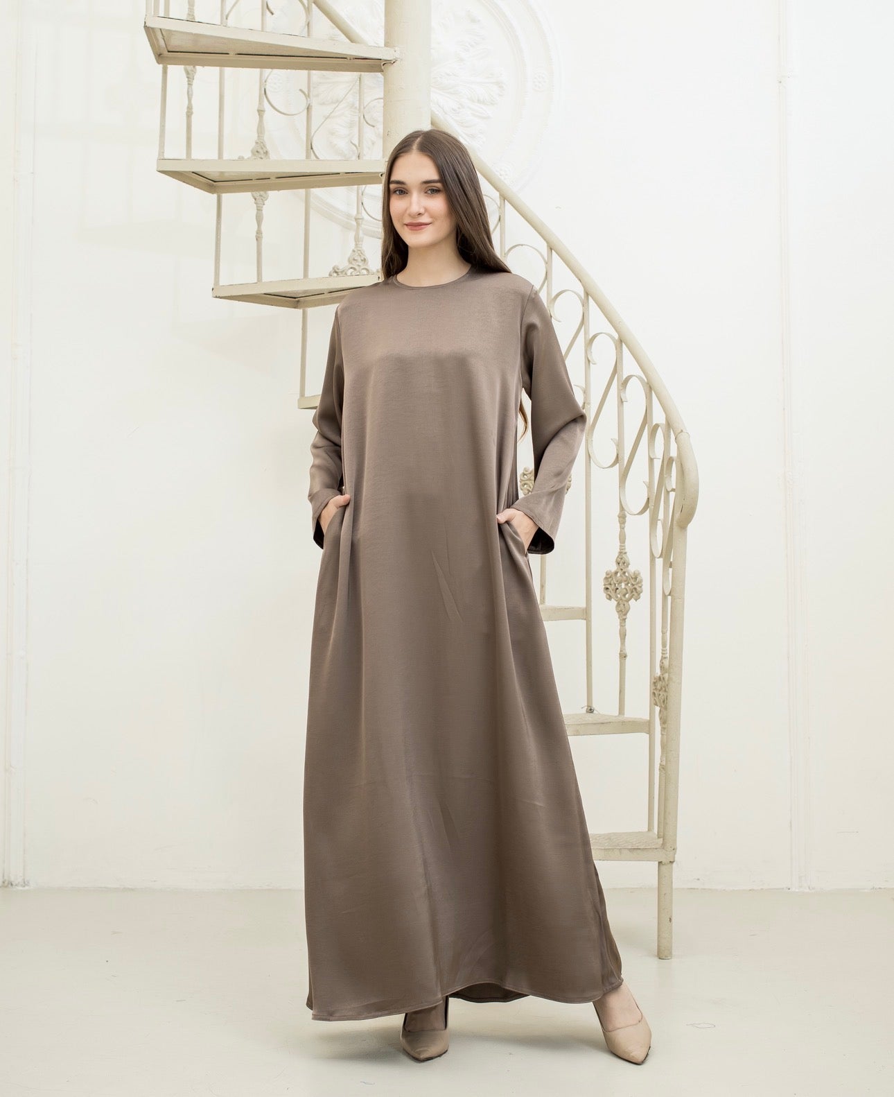 Shakila Opulence Embroidery Abaya Set