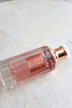 Load image into Gallery viewer, Velvet Rose Oud 100ml Perfume
