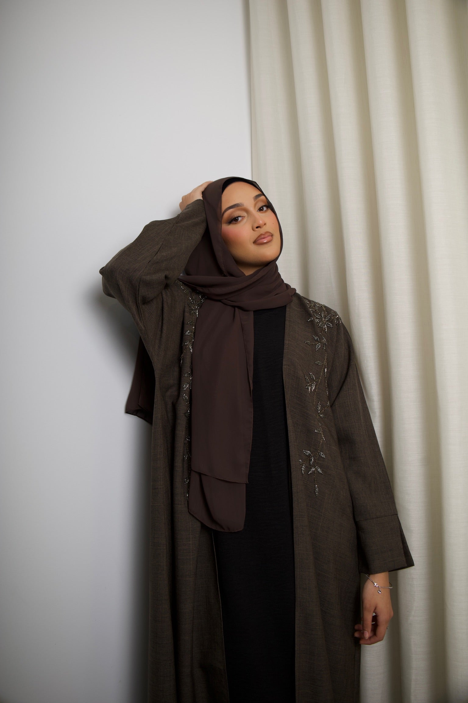 Kamila Linen Open Abaya