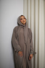 Load image into Gallery viewer, Tamara Linen Bow Abaya Set in Mocha
