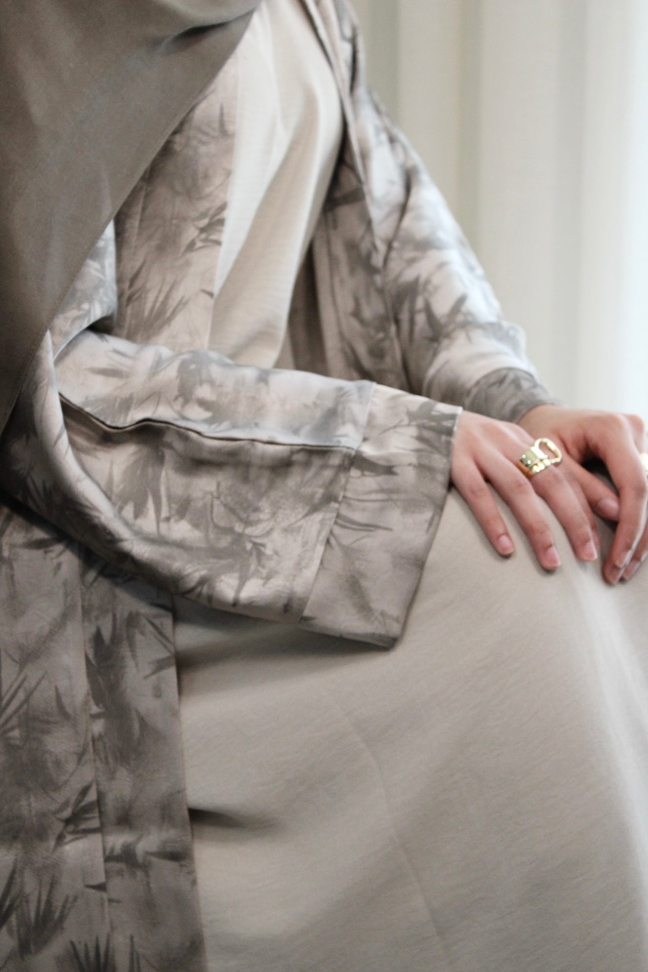 Nabeela Luxe Abaya Set