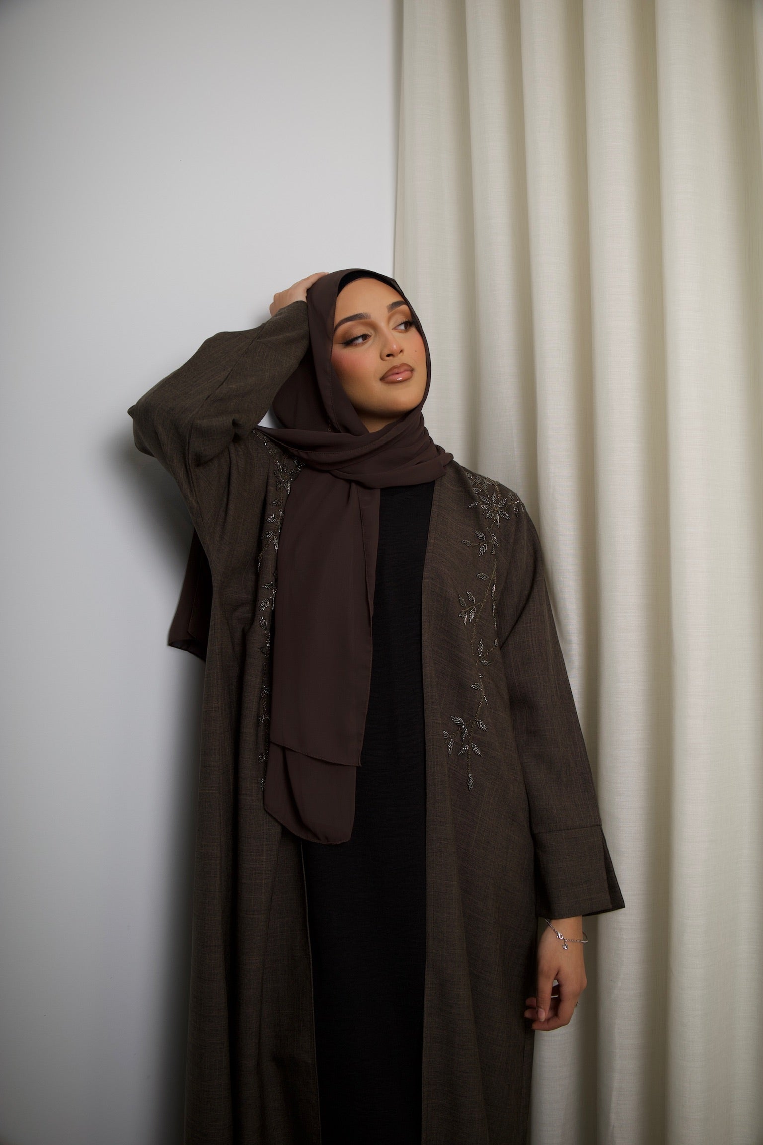 Kamila Linen Open Abaya