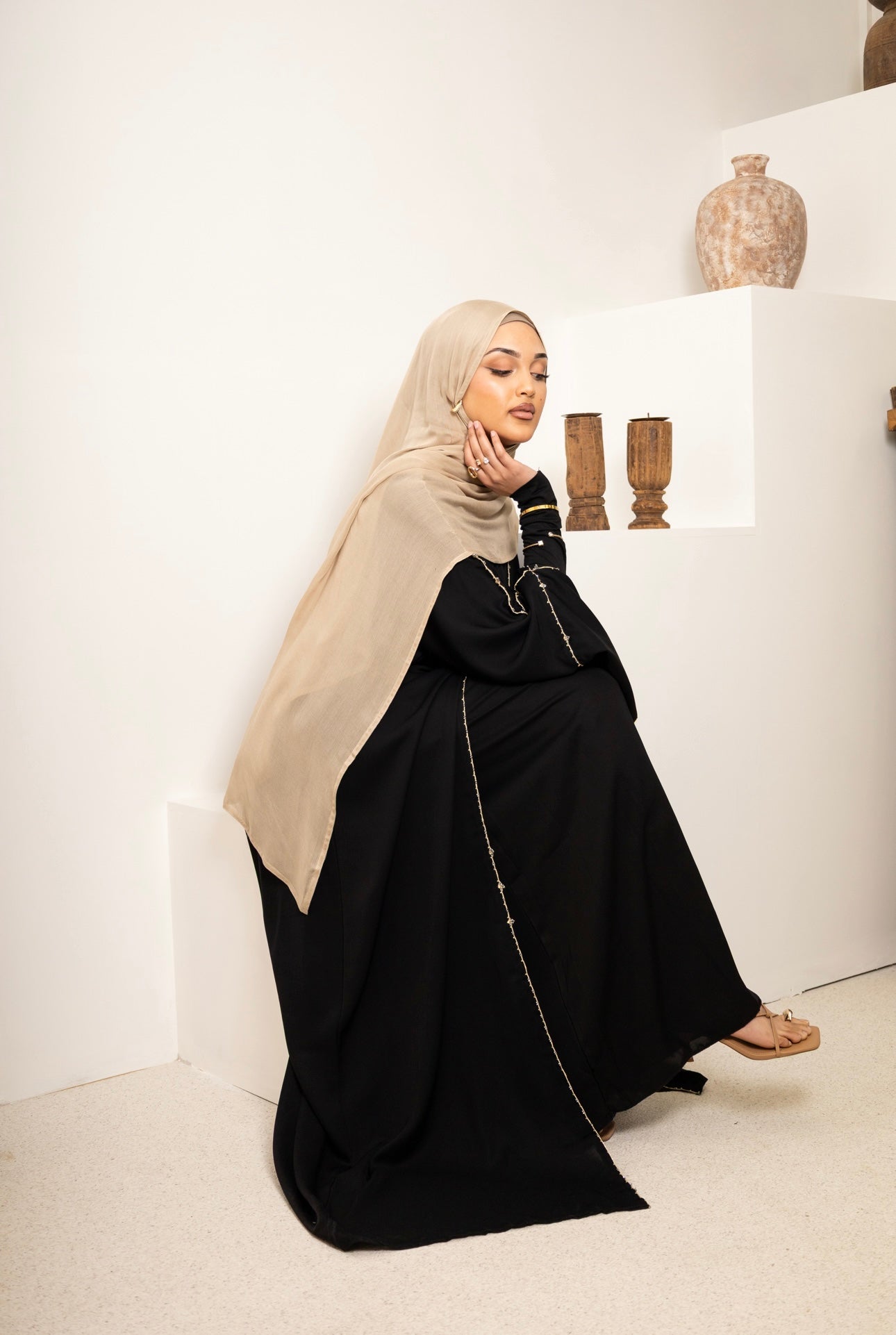 Dania Luxe Abaya Set