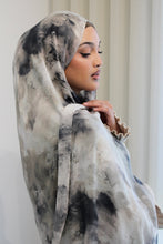 Load image into Gallery viewer, Printed Modal Hijabs
