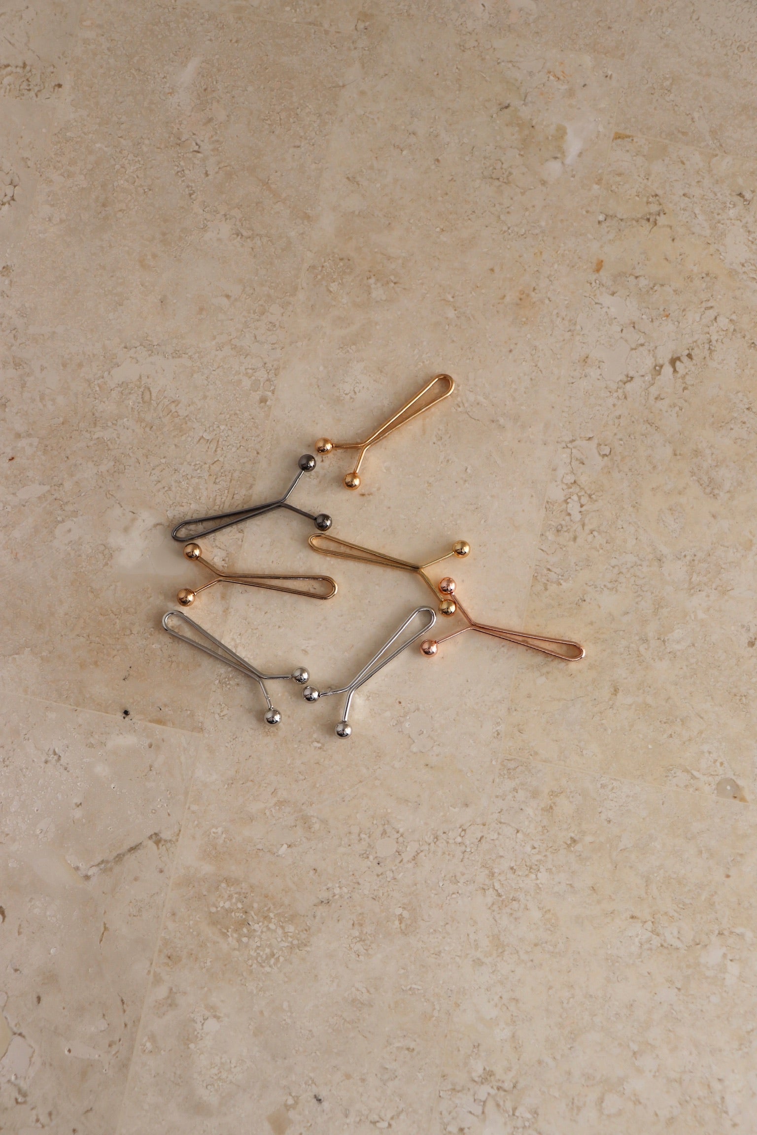Metal Scarf Clips