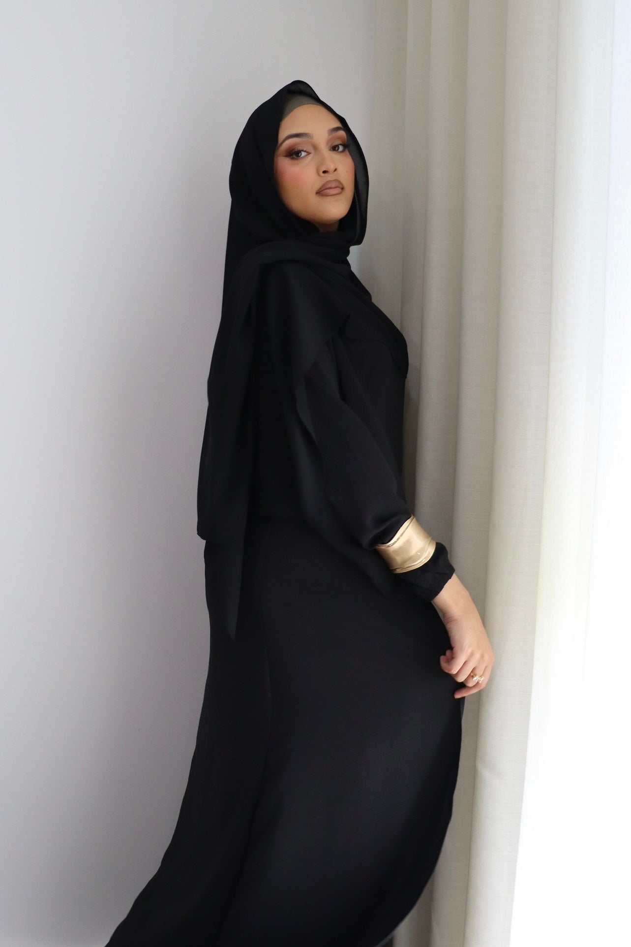 Alia Classic Modest Dress