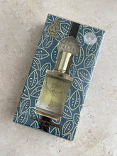 Load image into Gallery viewer, Arabiyat attar non-alcoholic perfume liquid oil
