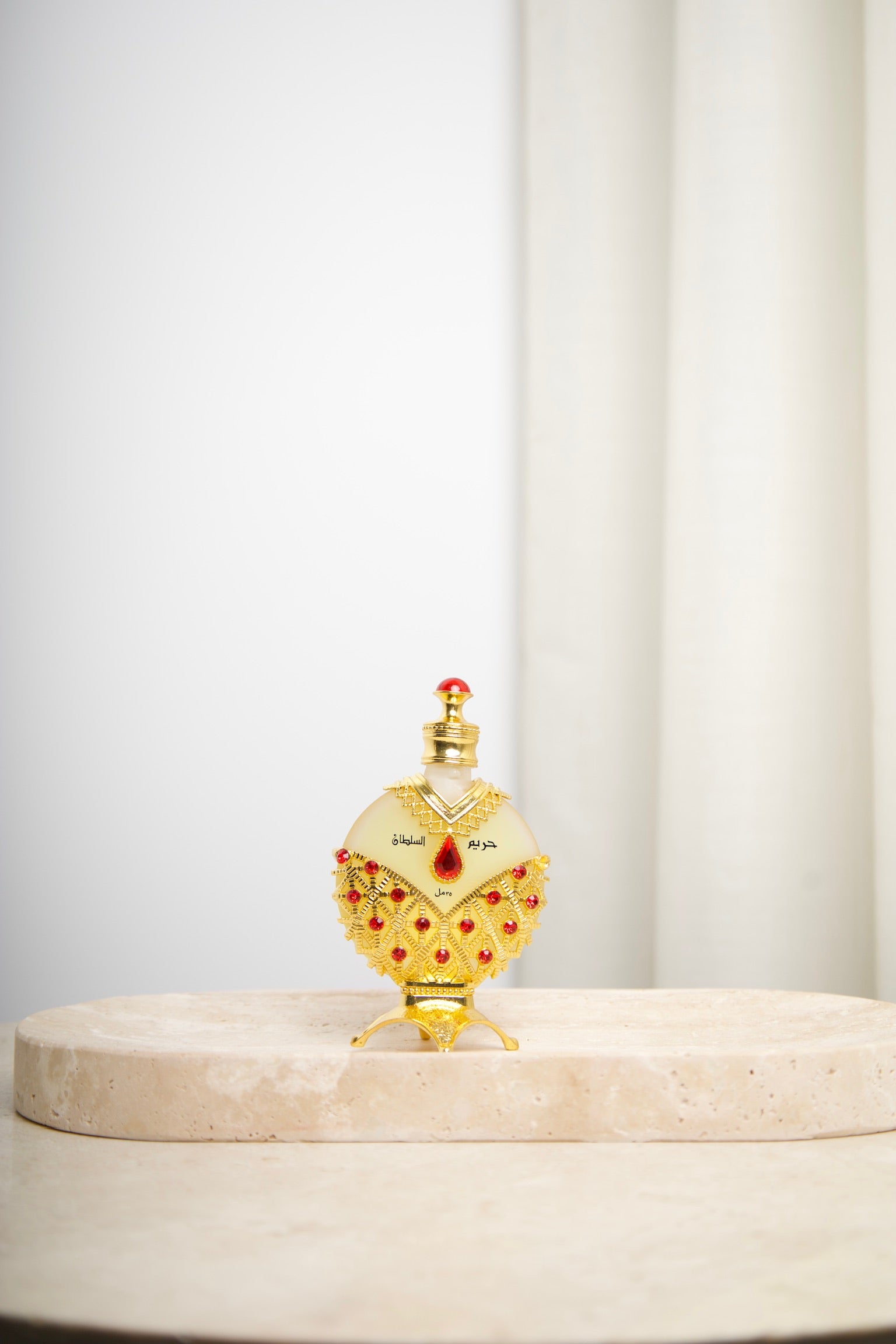 Hareem Al Sultan Gold Perfume