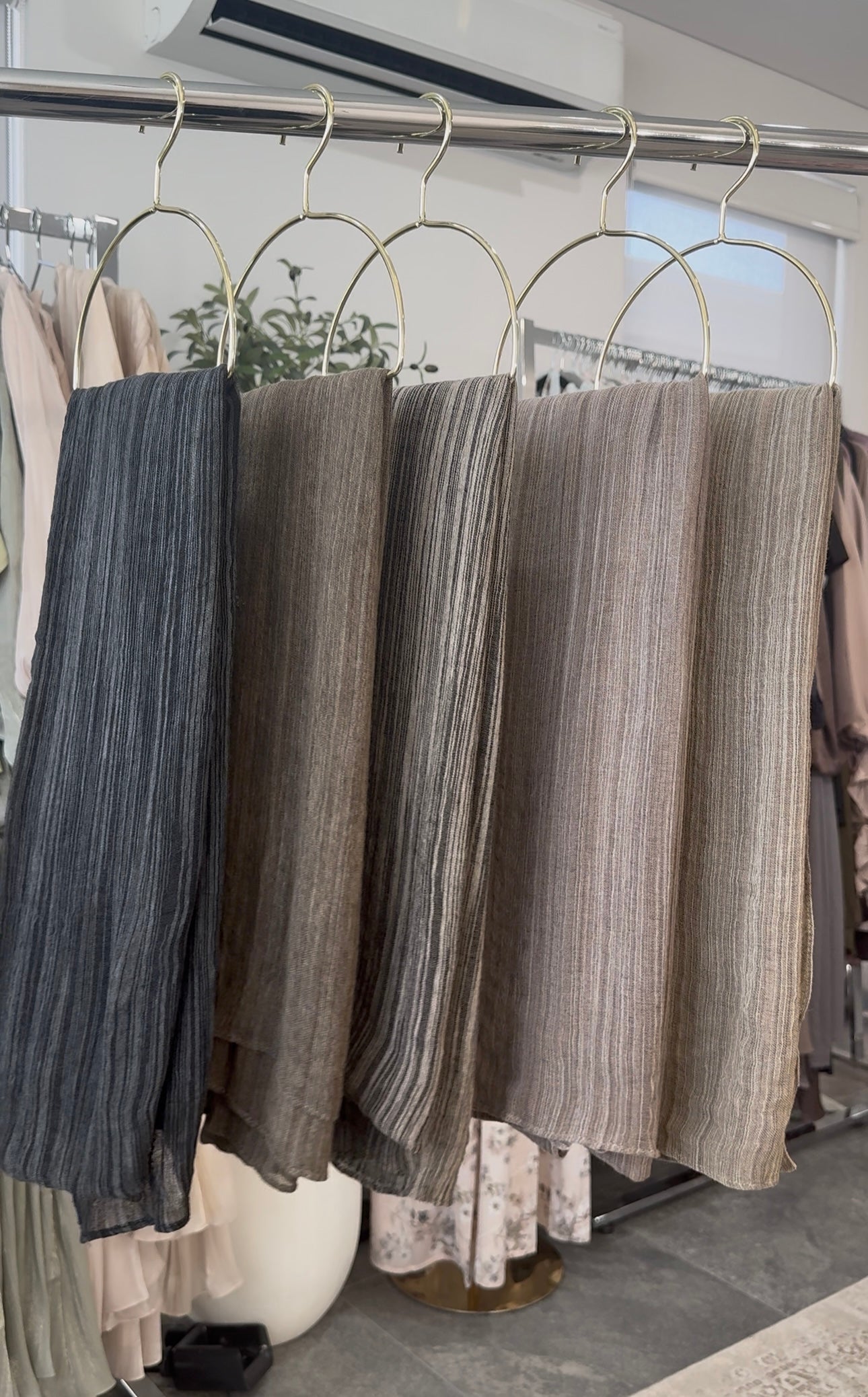 Vintage Washed Rayon Hijab (Striped)