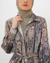 Load image into Gallery viewer, Bella Batique Silk Dress
