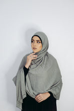 Load image into Gallery viewer, Maxi Rayon Modest Hijab
