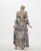 Load image into Gallery viewer, Bella Batique Silk Dress

