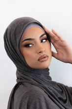 Load image into Gallery viewer, Slub Maxi Jersey Hijab
