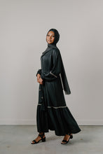 Load image into Gallery viewer, Farah Glamour Abaya
