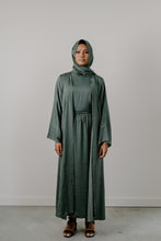 Load image into Gallery viewer, Mayya 4 piece Abaya Set
