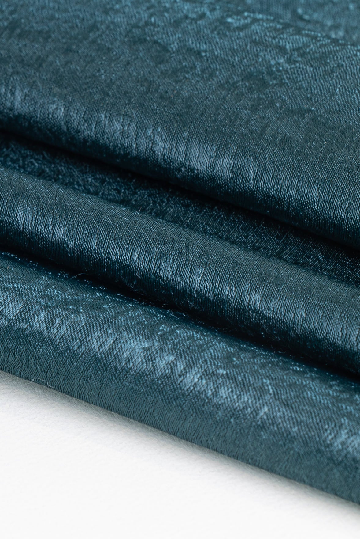 Velvet Glam Opaque Hijab