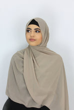 Load image into Gallery viewer, Chiffon Premium Basic Hijab
