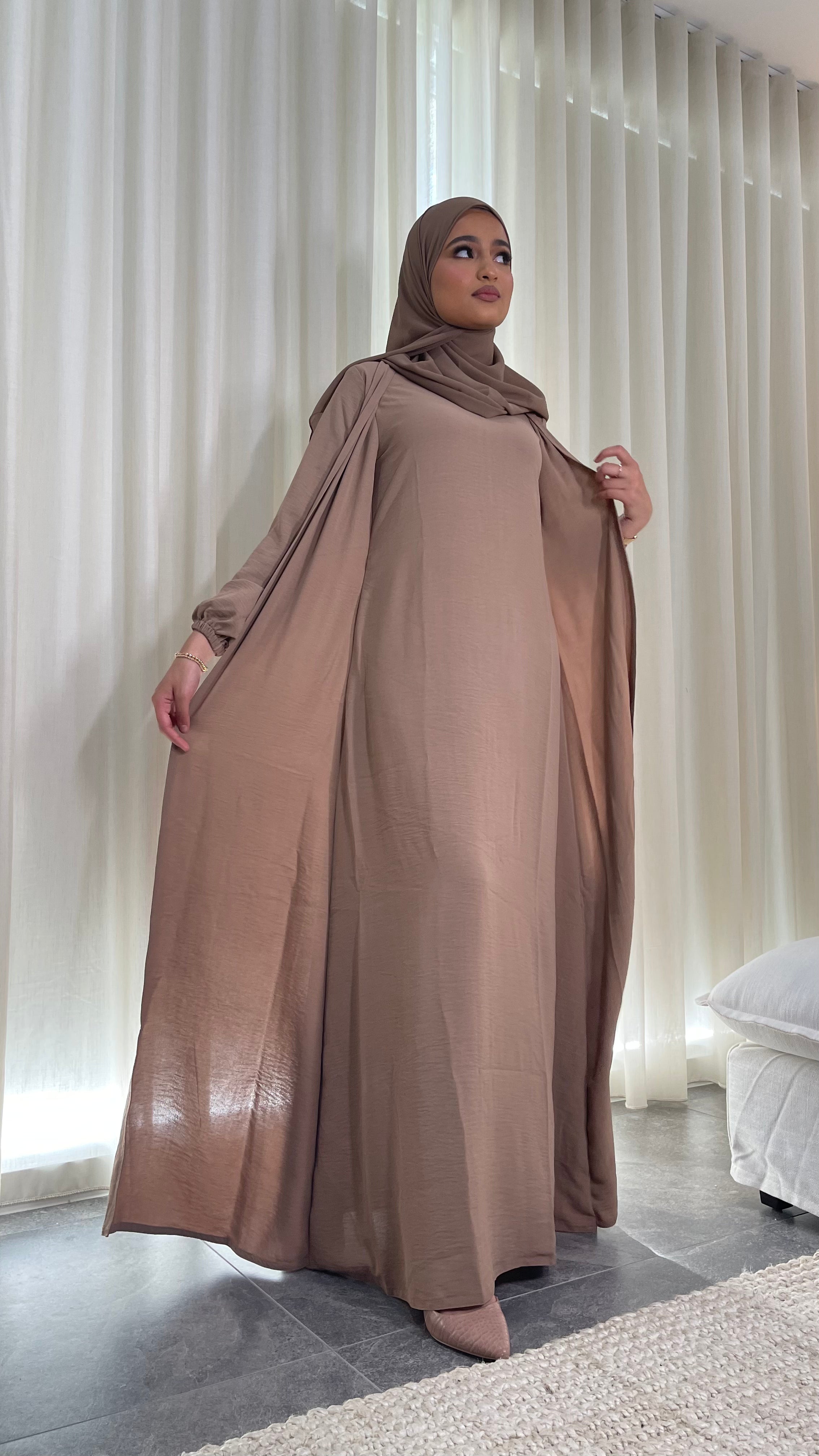 Alia Classic Modest Dress