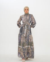 Load image into Gallery viewer, Bella Batique Silk Dress
