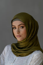Load image into Gallery viewer, Premium Modal Slub Standard Hijab
