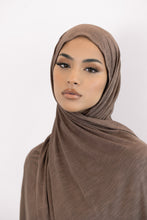 Load image into Gallery viewer, Slub Maxi Jersey Hijab
