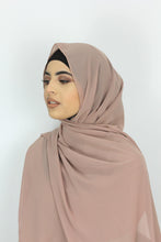 Load image into Gallery viewer, Chiffon Premium Basic Hijab
