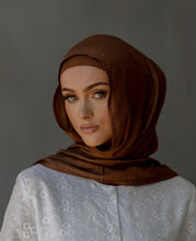 Load image into Gallery viewer, Premium Modal Slub Petite Hijab

